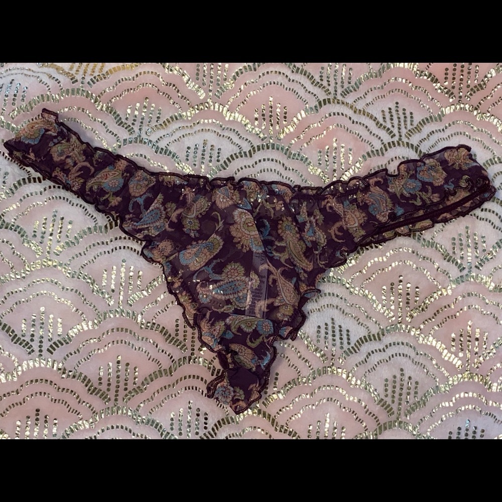Victoria’s Secret Thong Panty